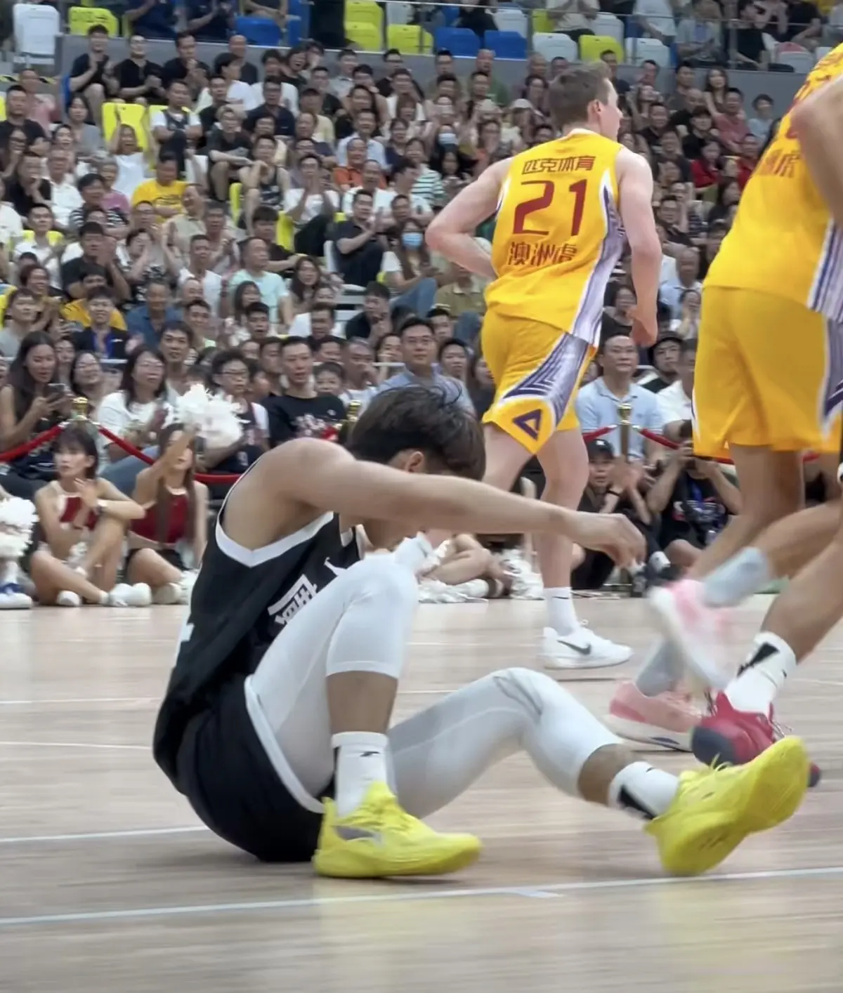 村勇辉, 实不能放过, 杰的使用说